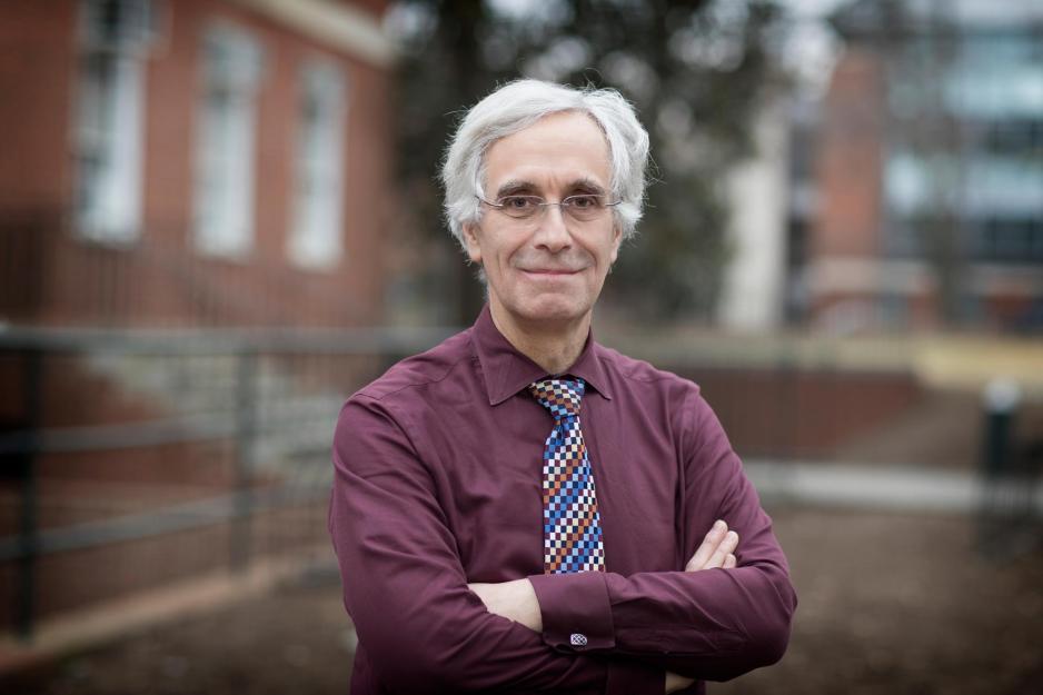 Lou Bloomfield headshot