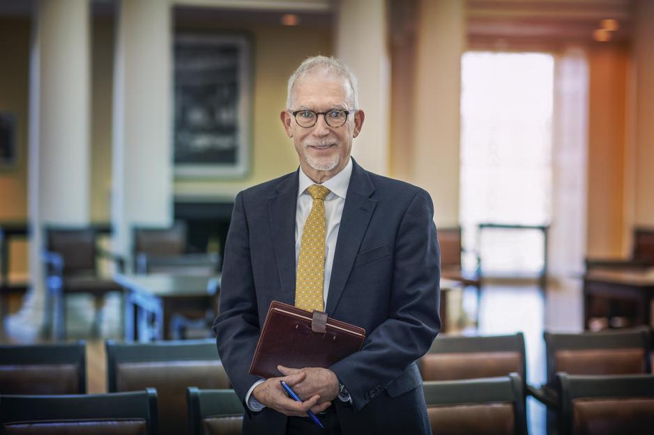 Robert C. Pianta  headshot