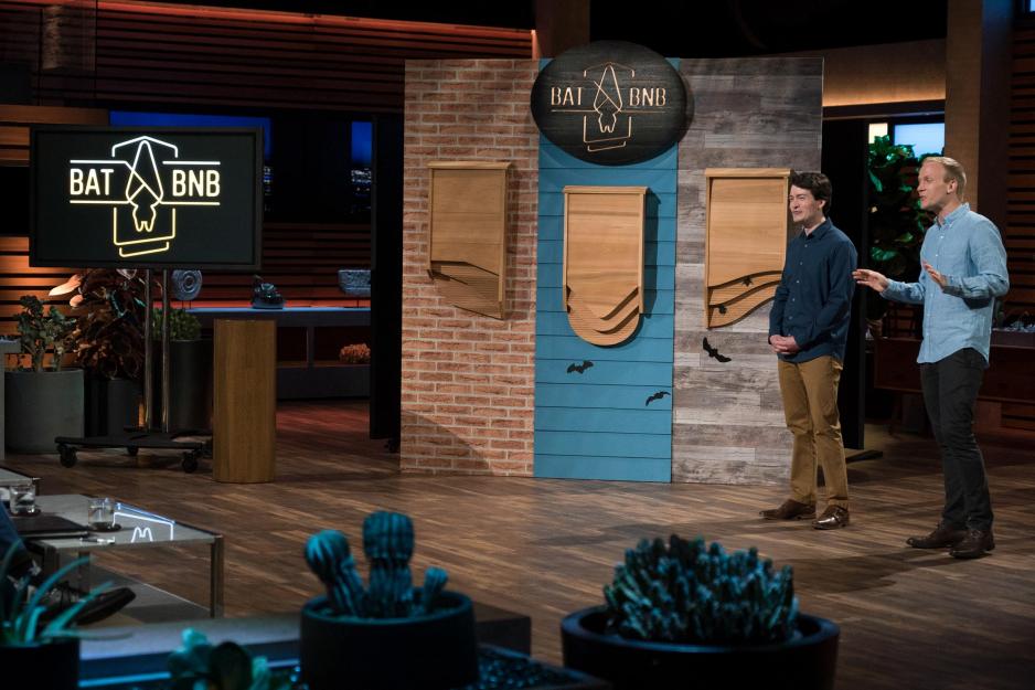 Christopher Rännefors, right, and Harrison Broadhurst on Shark Tank presenting BatBNB
