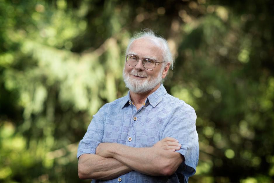 Stephen Railton headshot