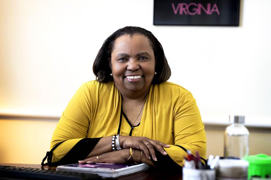 Valerie Gregory headshot