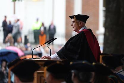 Daniel Willingham at the podium speaking at Final Exercises 2024