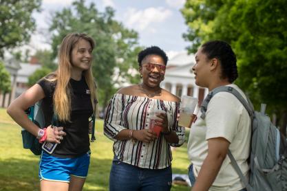 Alita Robinson, center, chats with Addy Keatts and Macy Brandon on the Lawn