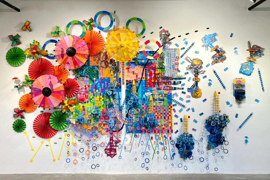 An example of Nathalie Miebach’s art, a visual interpretation of data
