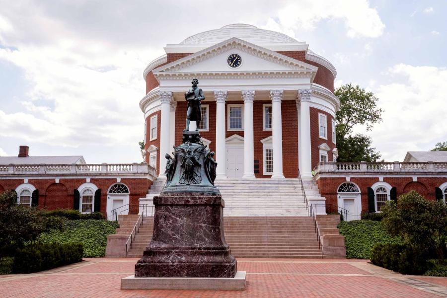 Thomas Jefferson Statue, The Rotunda, University of Virginia, Charlottesville,