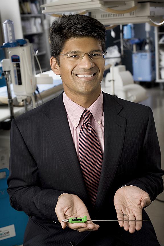 Dr. Srijoy Mahapatra with EpiEP's technology (click for high-resolution version)(Photo: Jackson Smith)