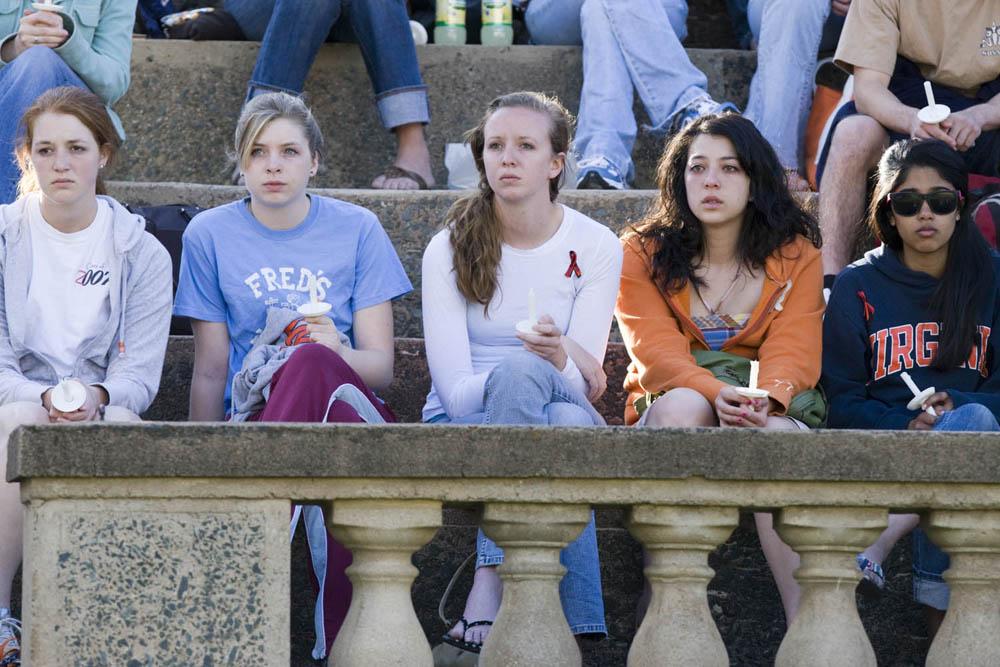U Va Community Pauses To Remember Virginia Tech Victims On One Year Anniversary Uva Today