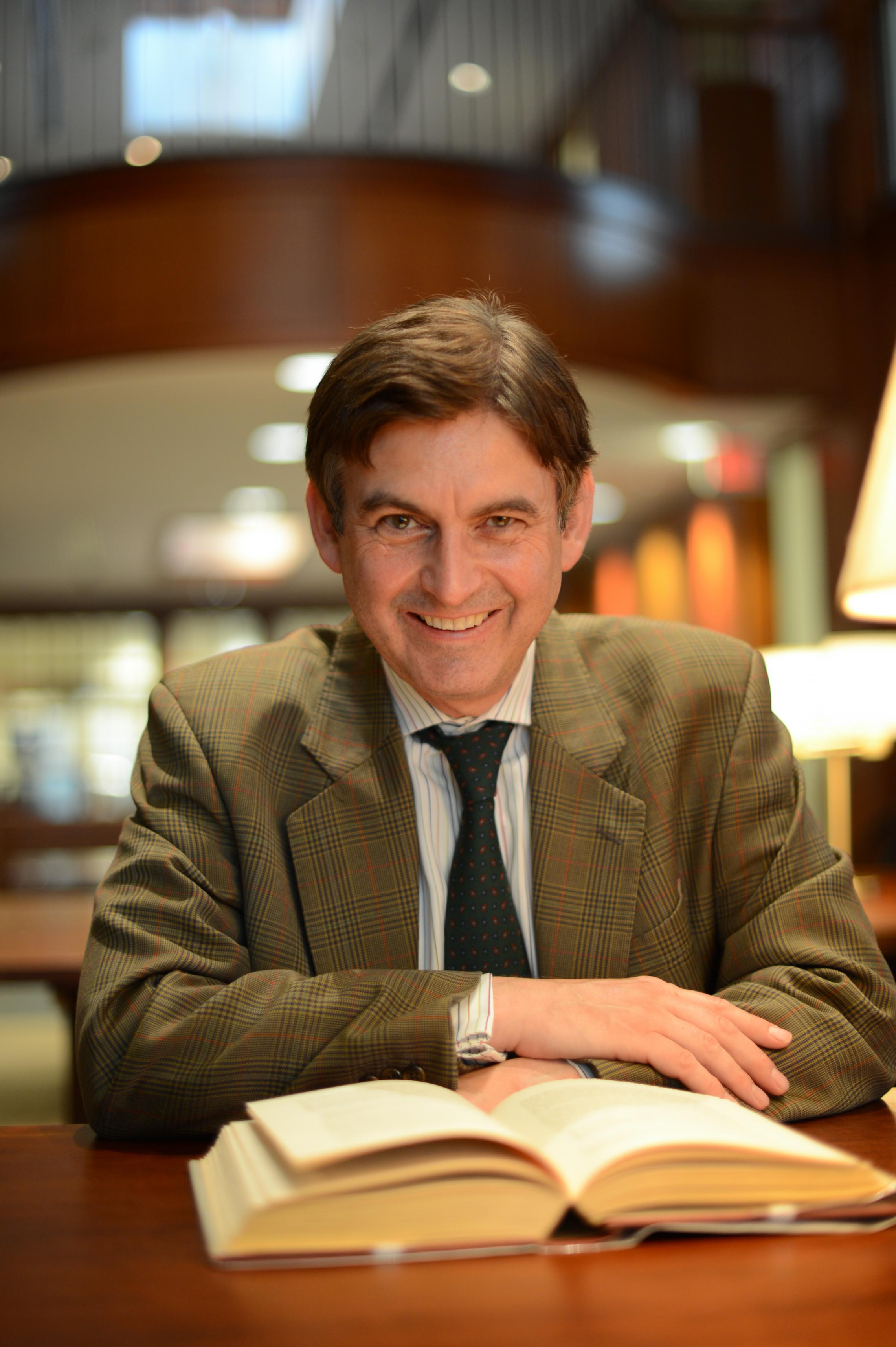 Andrew Jackson O’Shaughnessy holds dual U.S.-U.K. citizenship, which informs his writing on the Revolutionary War.