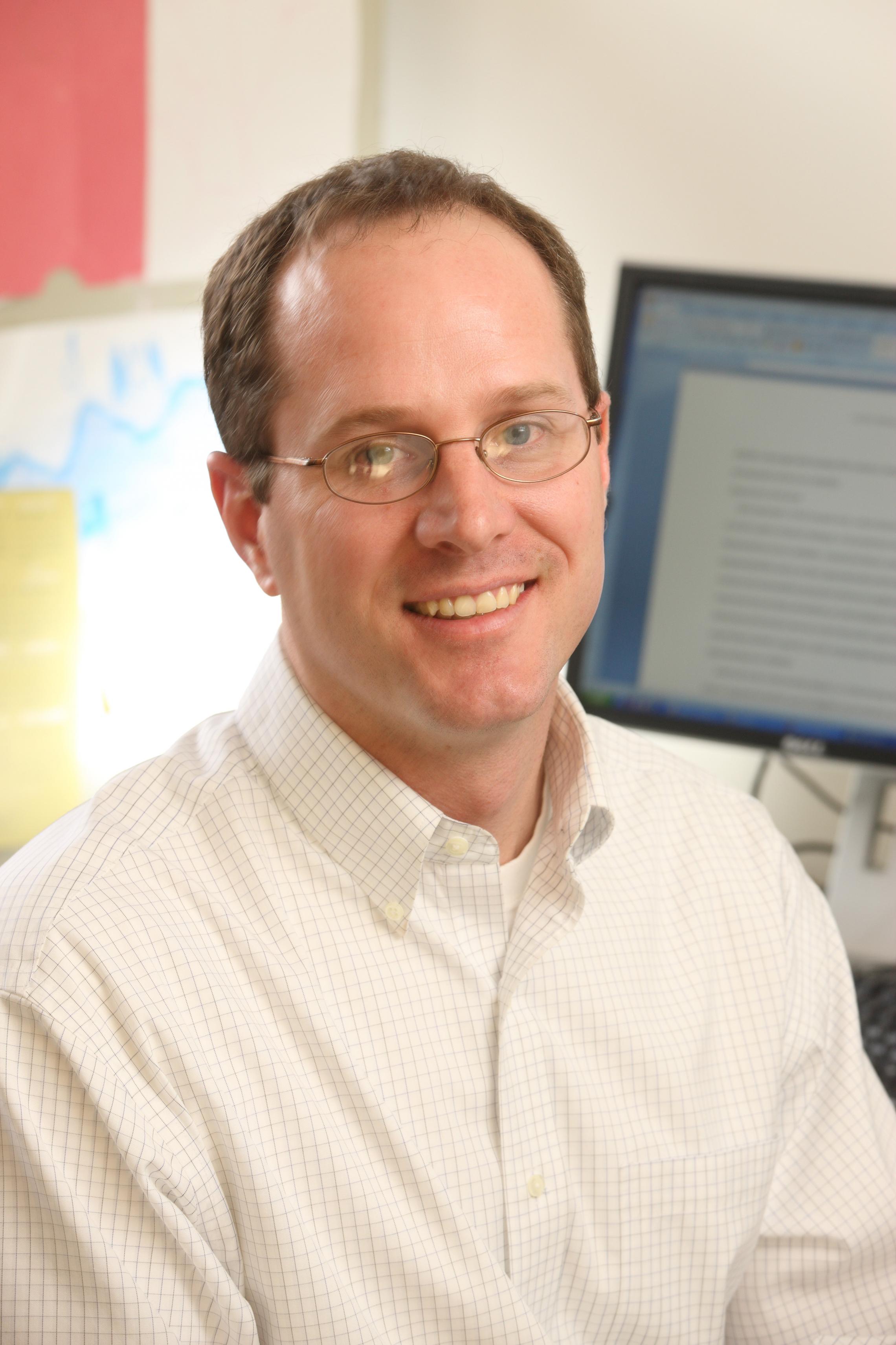  Curry School of Education assistant professor J. Patrick Meyer