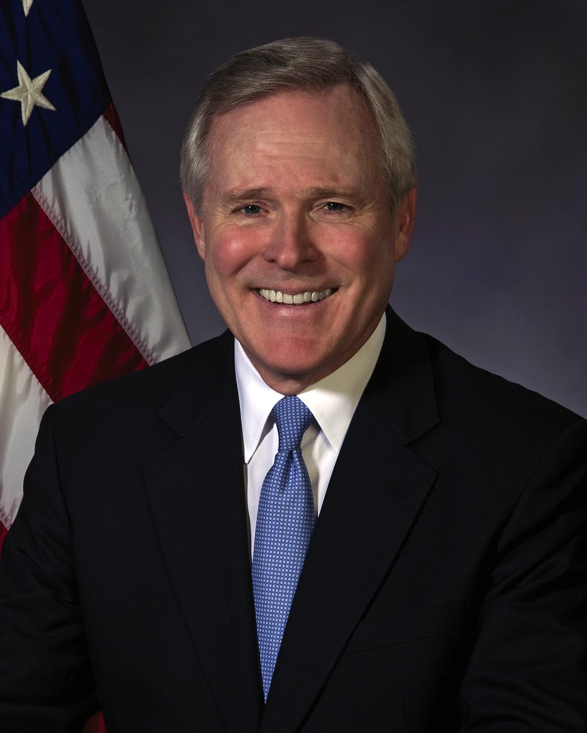 U S Secretary Of The Navy Ray Mabus To Speak At U Va Final Exercises   SECNAV%20Official%20Portrait 