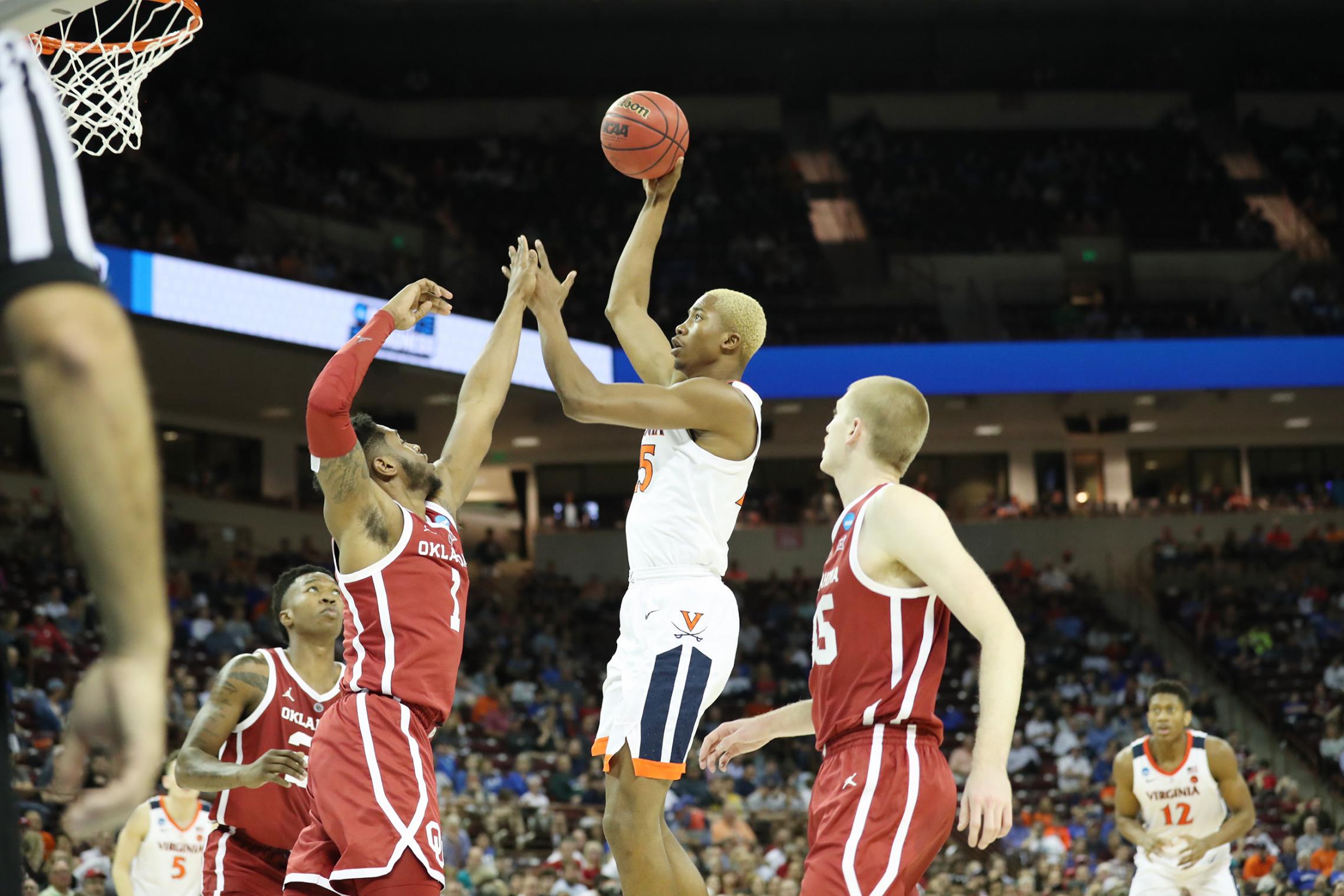 Hoos Move On To The Sweet 16 To The Delight Of The Twitterverse