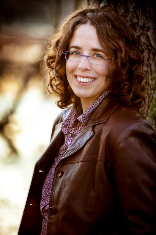 Jane Friedman, a lecturer in the Department of Media Studies, has published a heartfelt remembrance about her father in the new anthology, “Every Father’s Daughter.”
