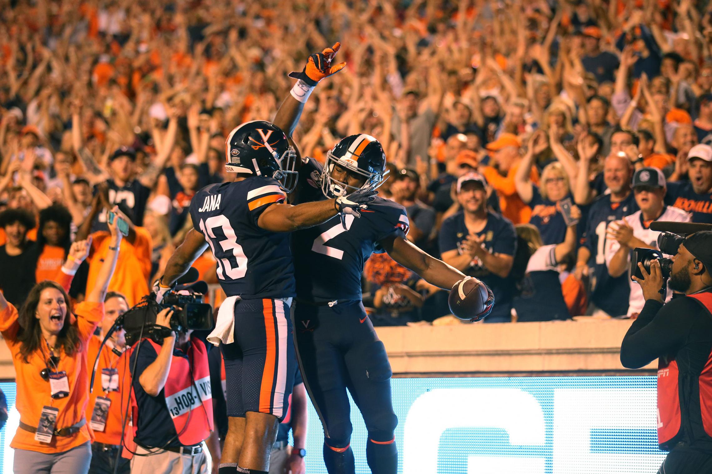 Uva Fans Bring Their A Game In Big Win Over Florida State Uva Today