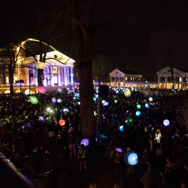 Thousands Ring in the Holiday Season at Jovial Lighting of the Lawn