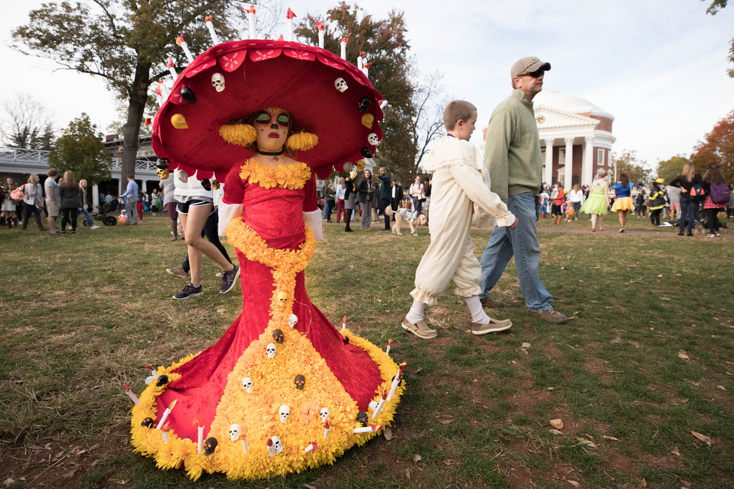 Trick-or-Treating on the Lawn Delivers a Happy Community Halloween | UVA  Today